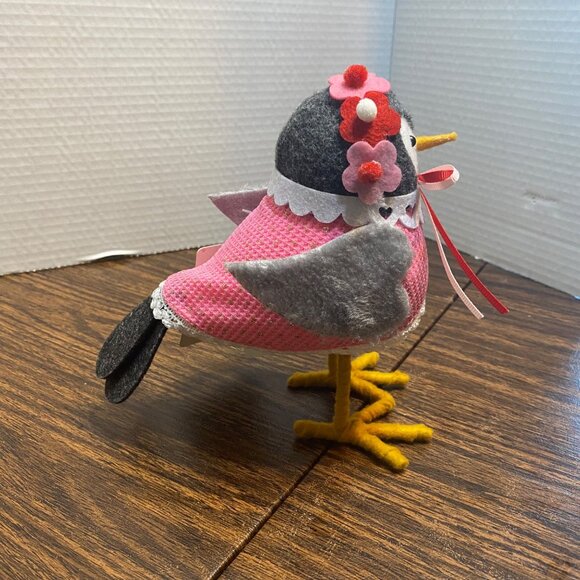 Season Of Love Valentine’s Day Fabric Bird Decor Hearts Walgreens NEW Heart - Picture 4 of 8